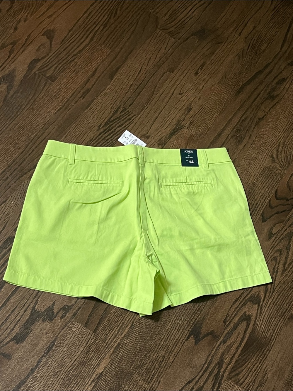 J. Crew Women's Chino Shorts in Lime Green NWT - Picture 2 of 4